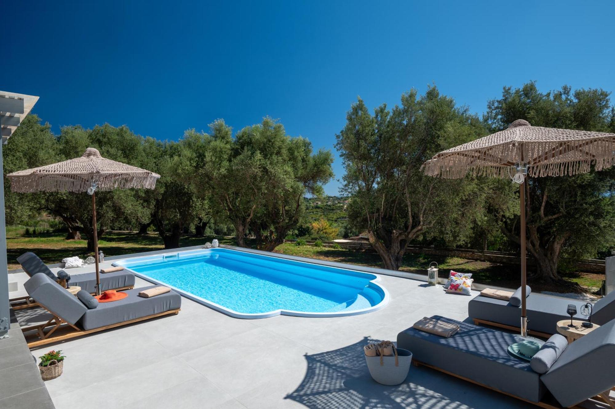 Tree Of Life Villa Valerianos Bagian luar foto