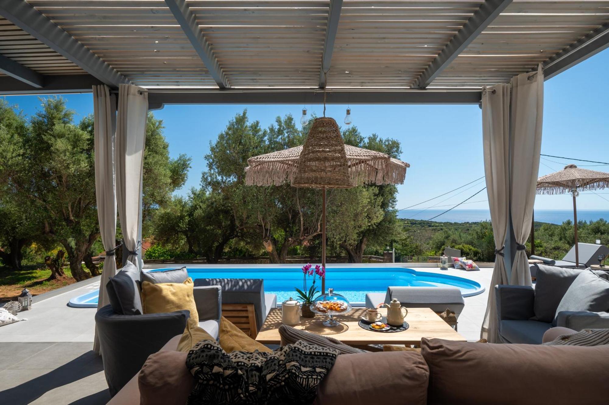 Tree Of Life Villa Valerianos Bagian luar foto